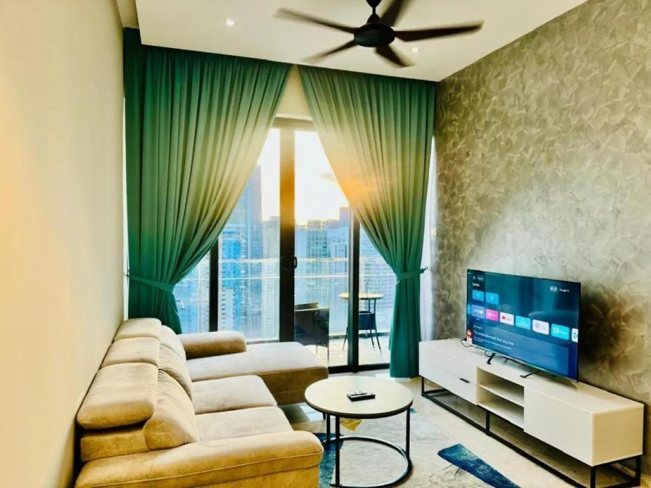 Crown Suites The Manor Klcc Kuala Lumpur City Center Apartment