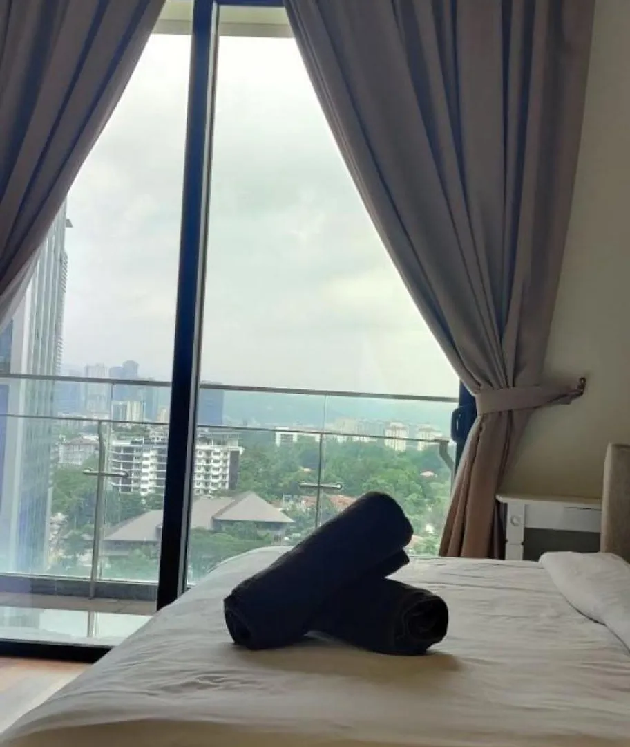 Crown Suites The Manor Klcc Kuala Lumpur City Center